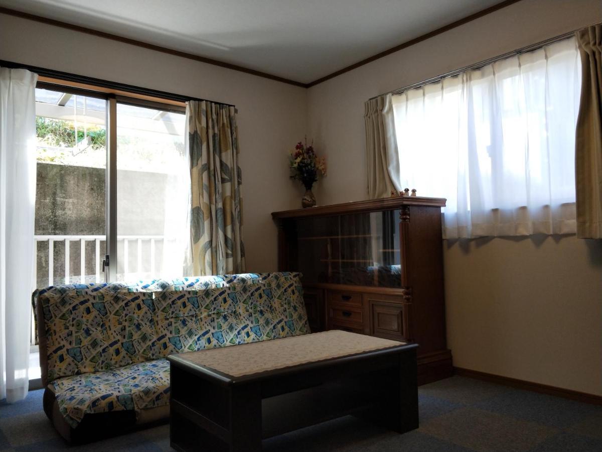 Izu Shirada Villa 伊豆白田家 Хигашиизу Екстериор снимка