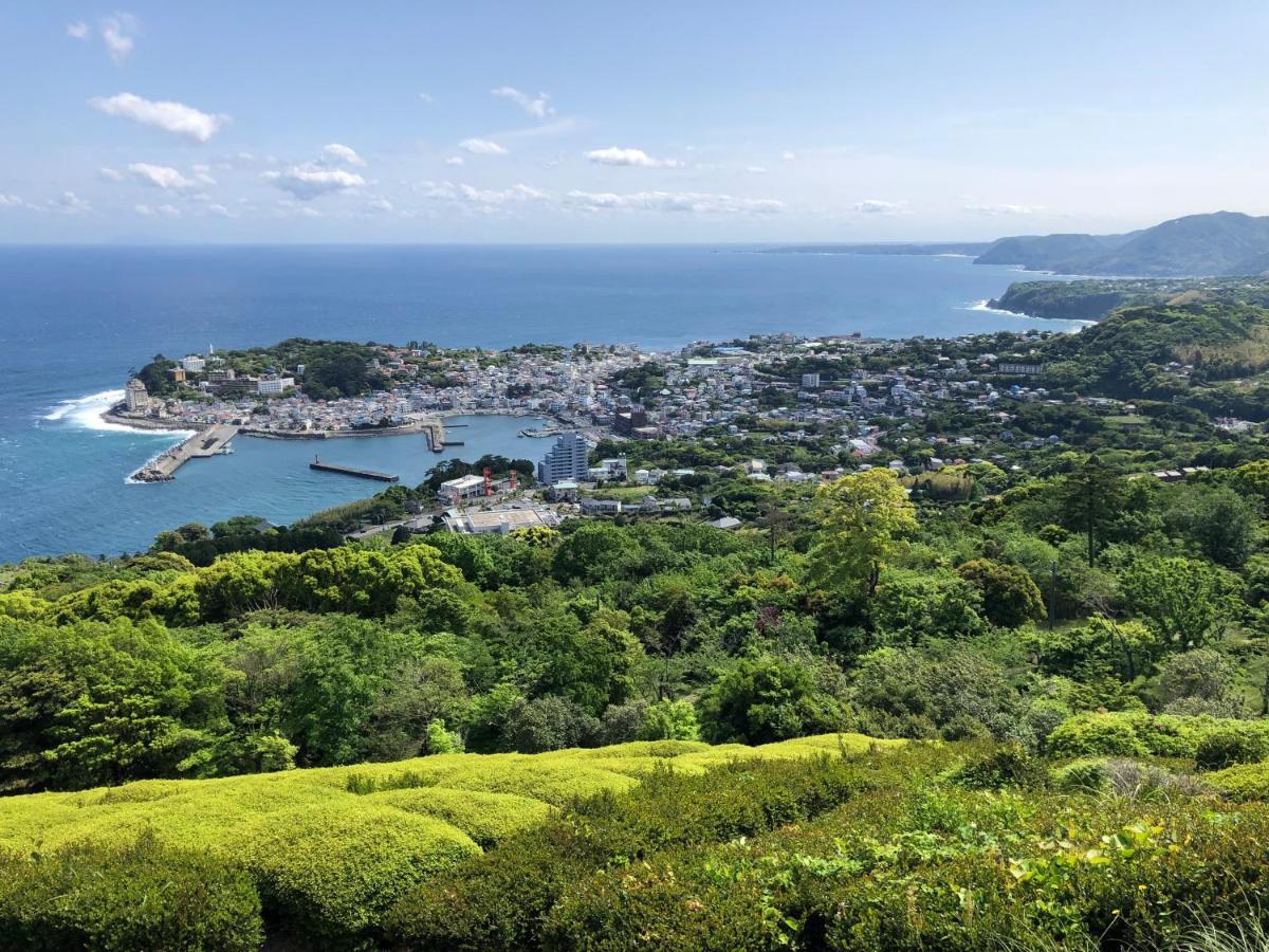 Izu Shirada Villa 伊豆白田家 Хигашиизу Екстериор снимка